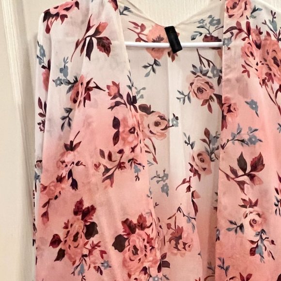 Lane Bryant Tops - Ombre. Floral Kimono One Size Fits All Plus